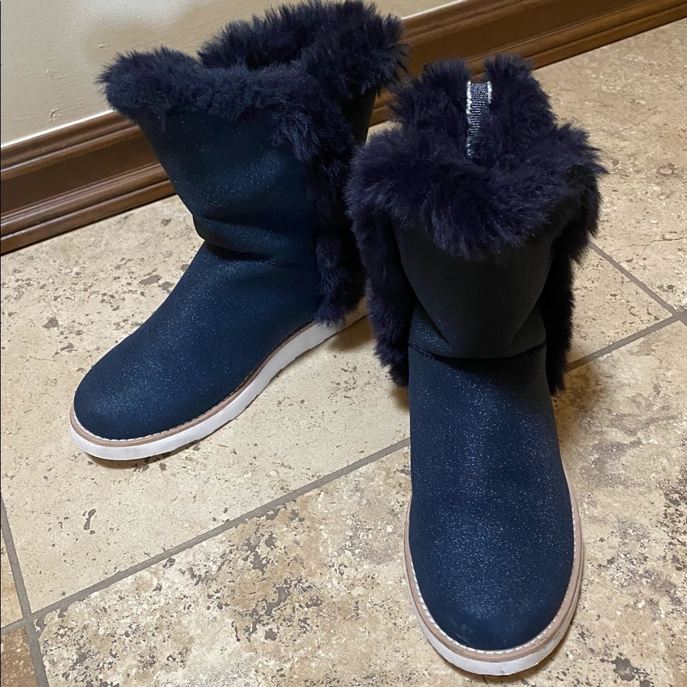 Zara girls bootie with faux fur lining size 37